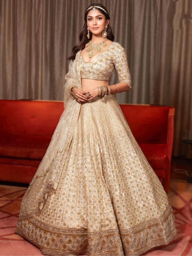 mrunal’s elegent look