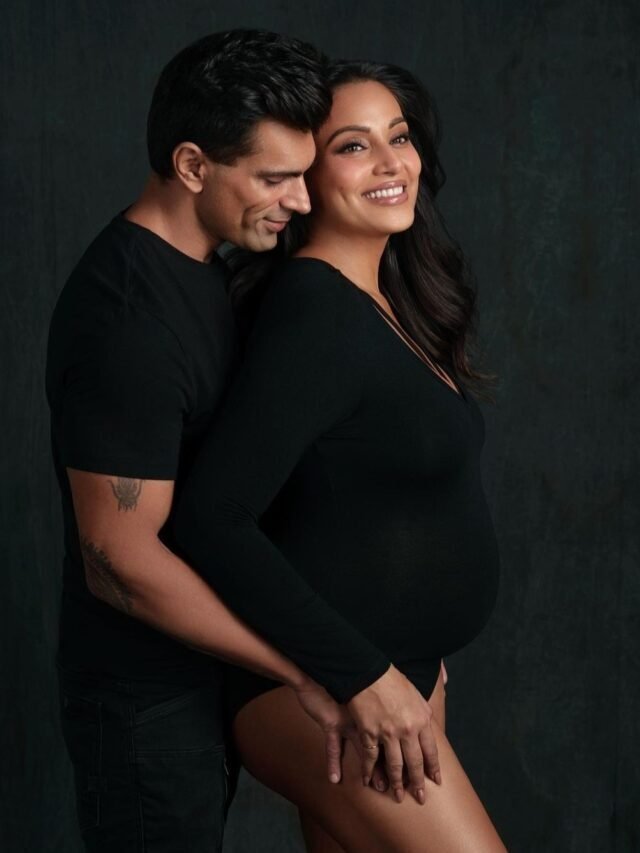 Bipasha Basu flaunts her baby bump.