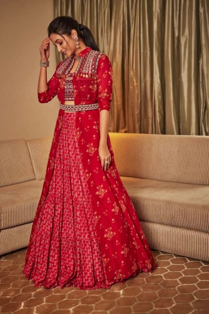 Shreenidhi shetty in Anushree outfits