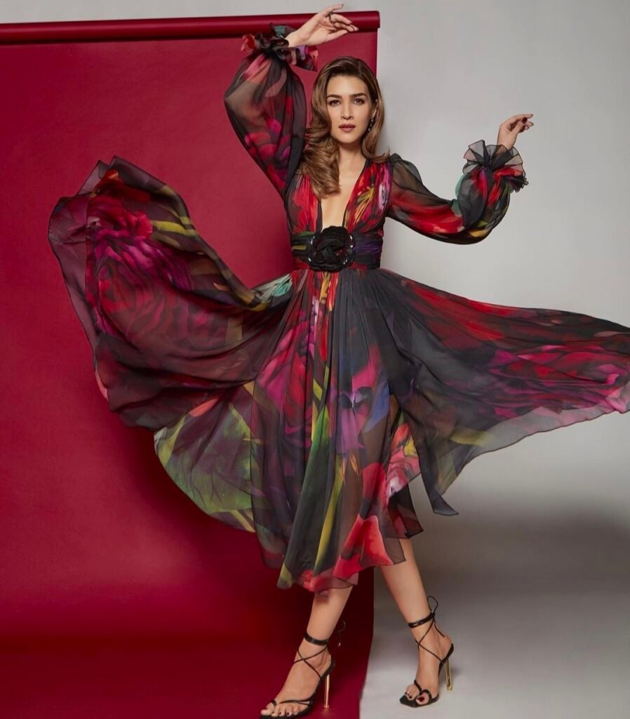 Kriti sanon in black Floral dress