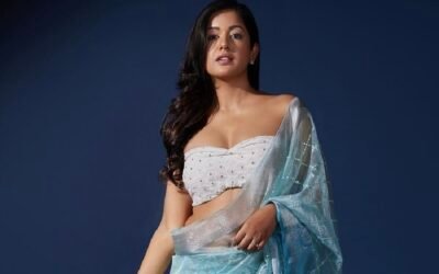 गर्मियों के लिए चुनें इस तरह की साड़ियां