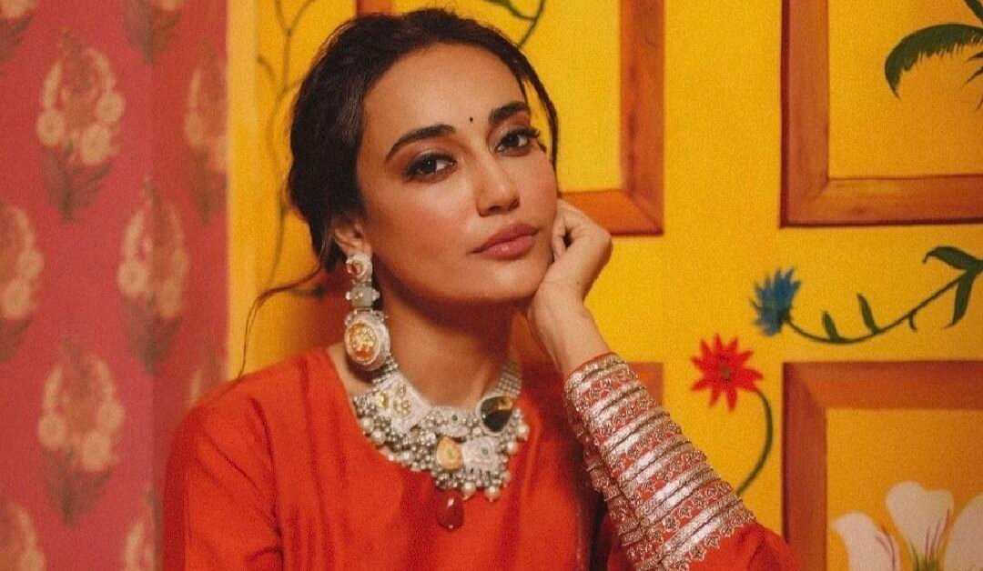 आपके हर तरह के रेड आउटफिट के साथ खूब जंचेंगे यह मेकअप लुक्स