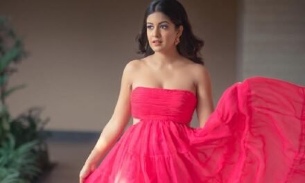 प्रेगनेंट विमेंस इशिता दत्ता के इन लुक्स से लें इंस्पिरेशन और बनाए अपने लुक को स्टाइलिश