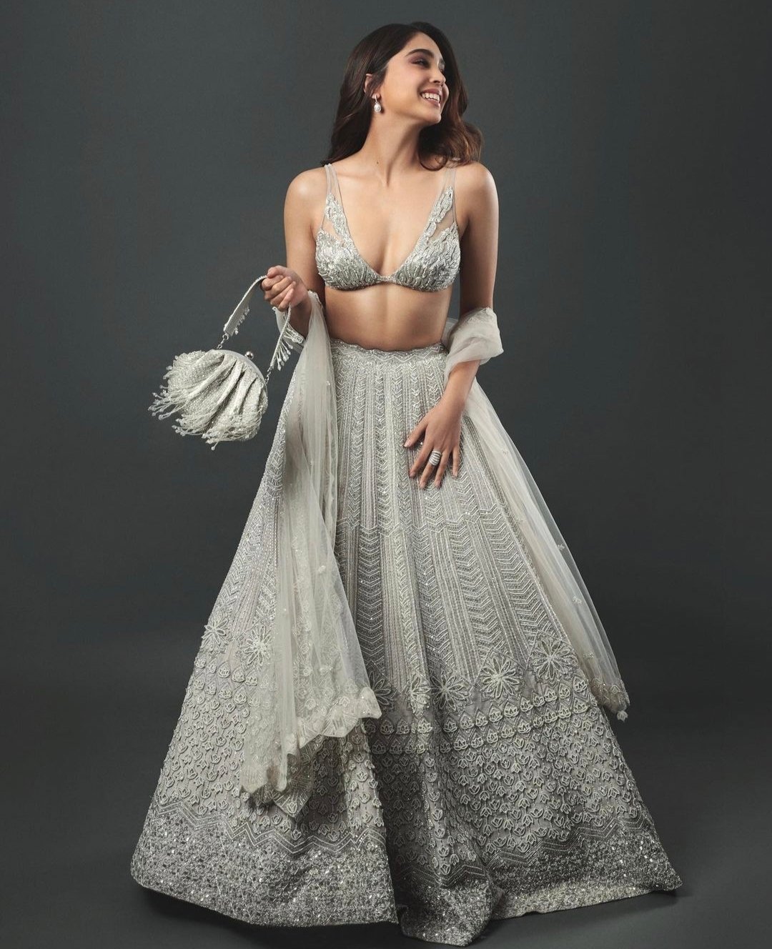 Sharvari wagh