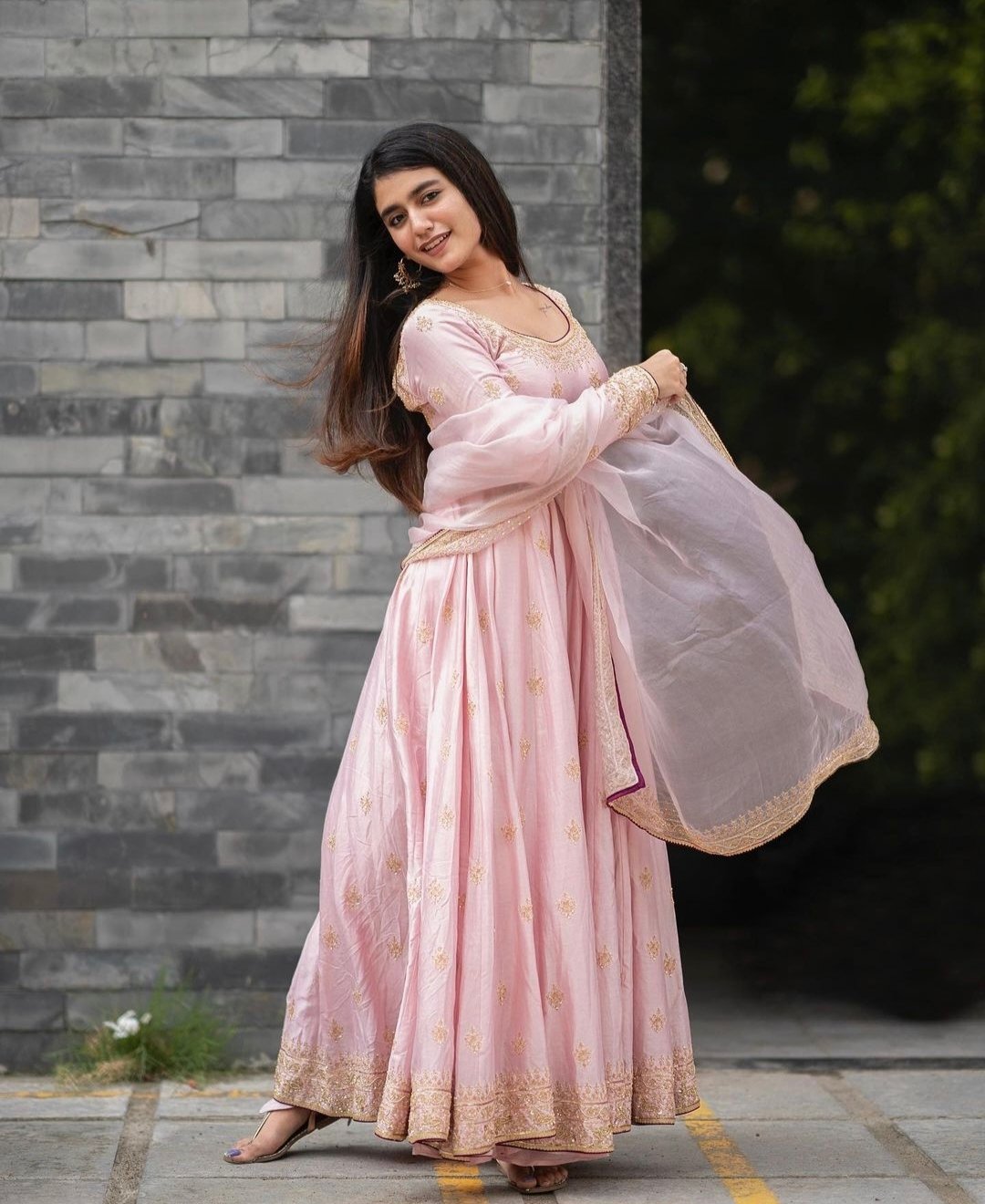 Anarkali suit